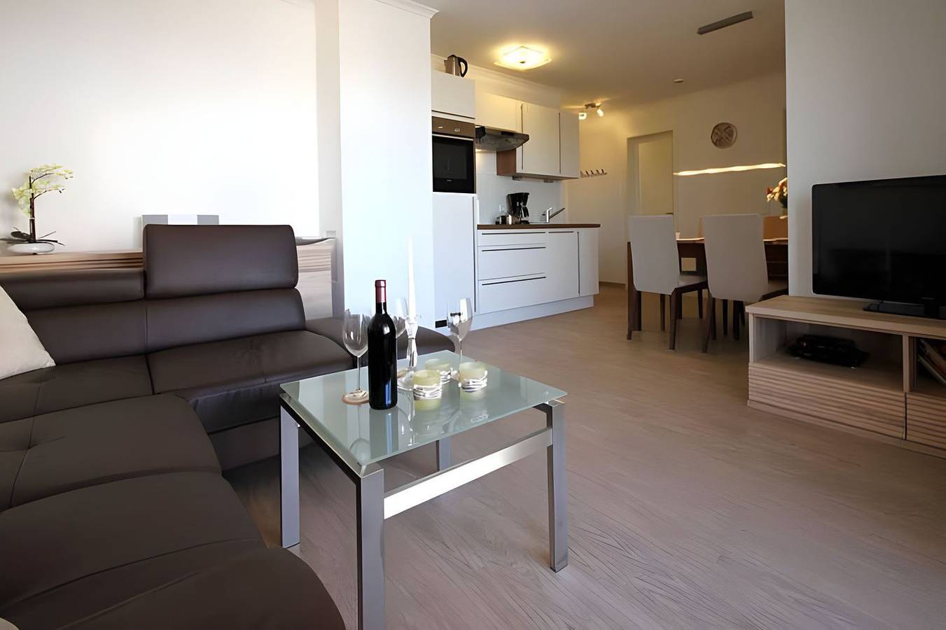 Ganze Wohnung, Villa Sanddorn We 06 mit Balkon und seitlichem Meerblick in Börgerende in Börgerende, Börgerende-Rethwisch