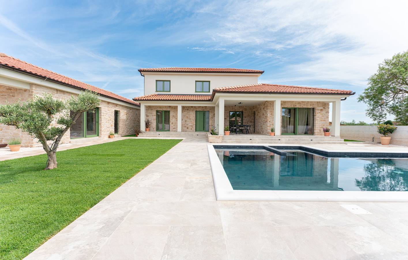 Beautiful Villa Lorna with pool in Biograd na Moru, Région de Zadar
