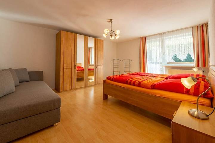 Ferienhaus für 9 Personen, mit Balkon und Garten sowie Sauna in Bärnau - 2