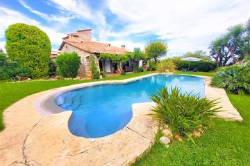 Villa pour 10 personnes, avec jardin à Saint-Laurent-du-Var
