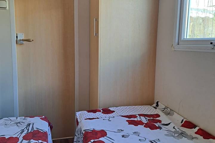 Mobil home pour 4 personnes dans la Tamarissière - 4