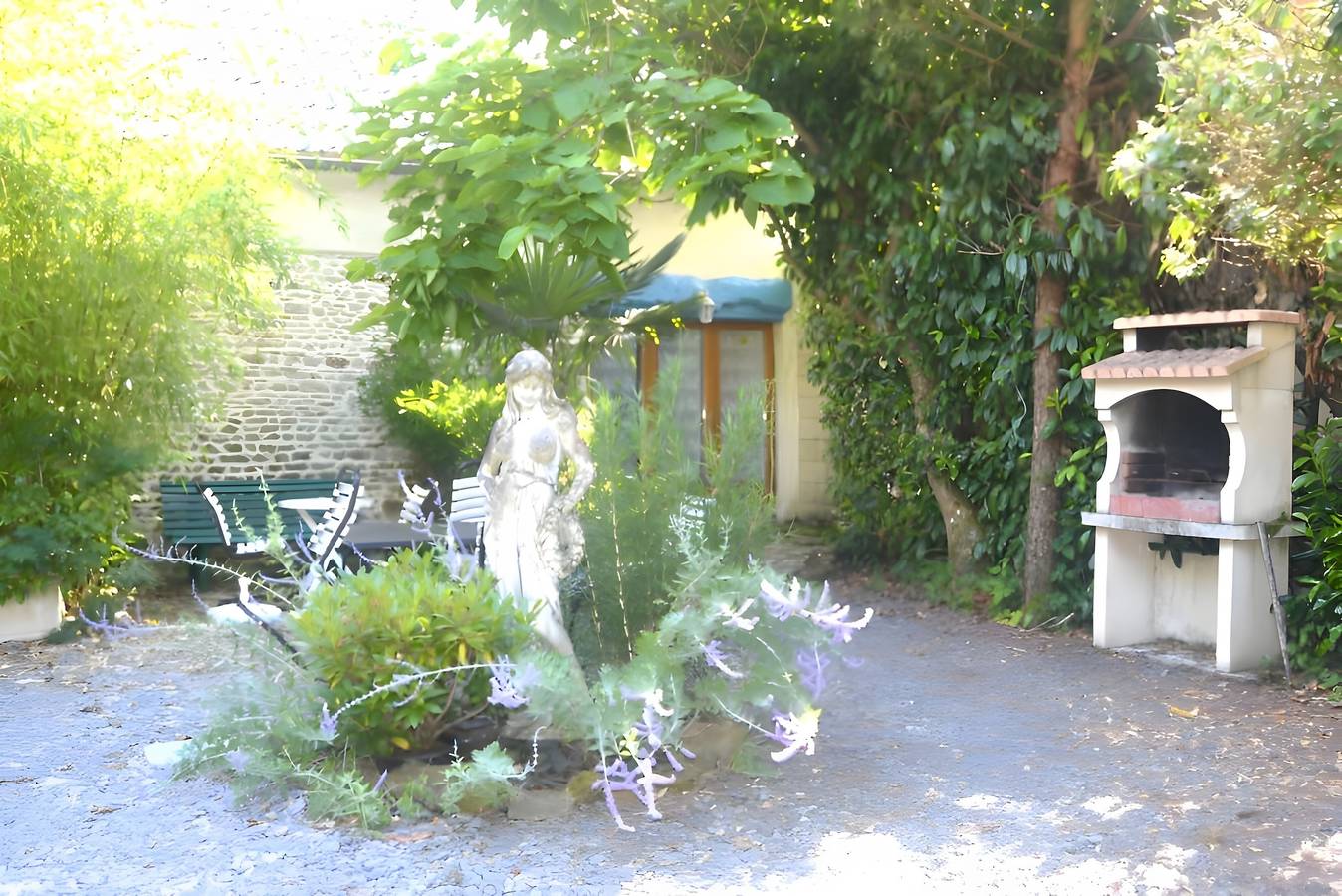 Maison de vacances du Xviie s. 'Le Grand Saunier-Baie Mt St-Michel' avec Wi-Fi et climatisation in Bacilly, Baie du Mont-Saint-Michel