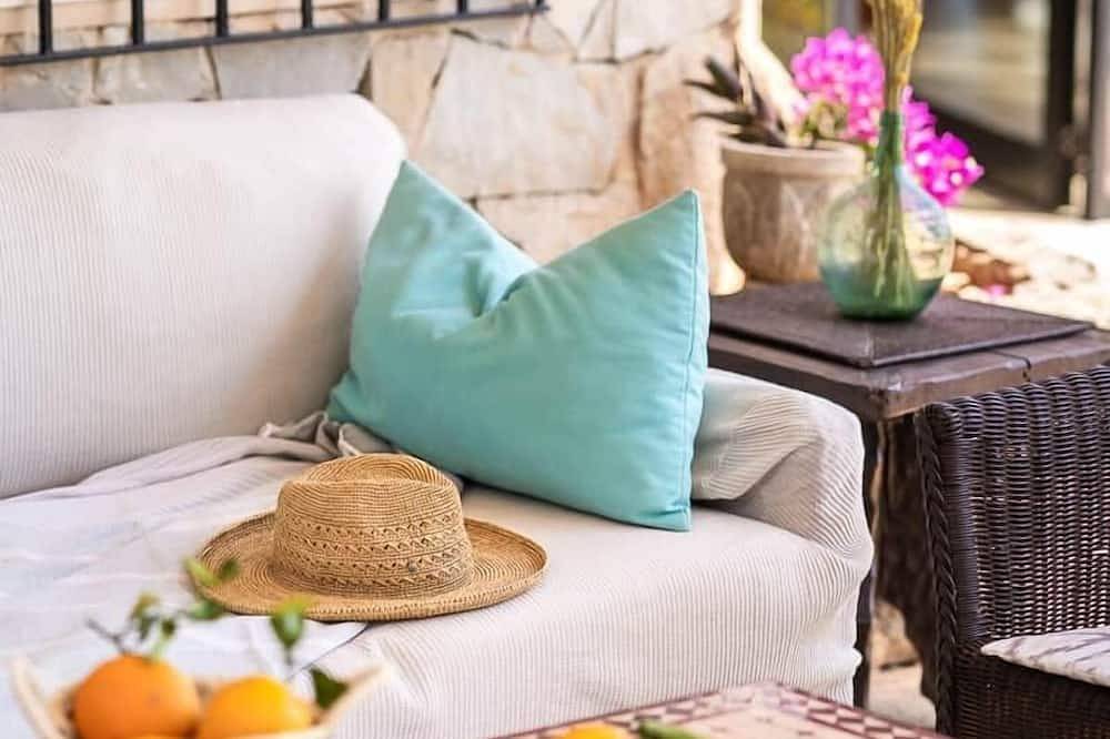 Villacolina a Paradise Villa – Pool, Tennis & Breathtaking Views in Ses Rotgetes de Canet, Esporles