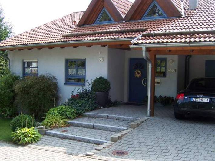 Ferienwohnung für 5 Personen, mit Garten und Terrasse, kinderfreundlich in Unterkirnach