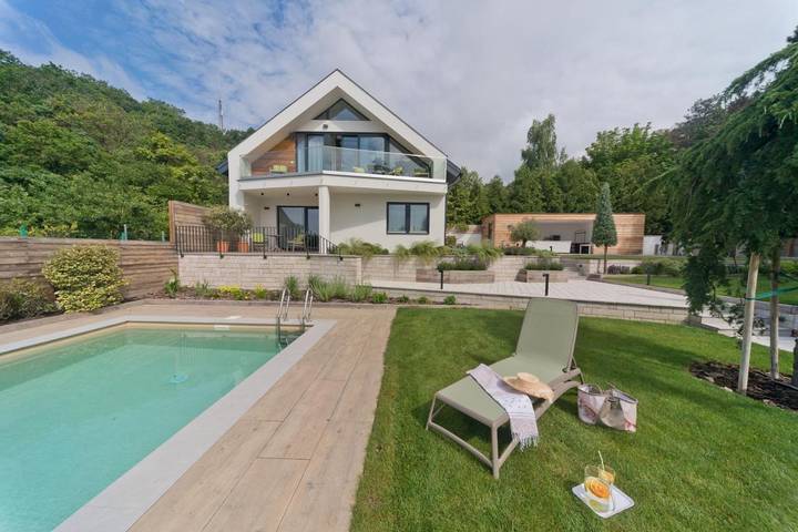 Apartamento de vacaciones para 2 personas, con jardín además de piscina y vistas - 1