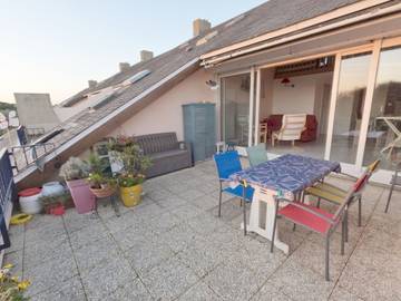 Gîte pour 5 personnes, avec terrasse dans Plage du Fogeo