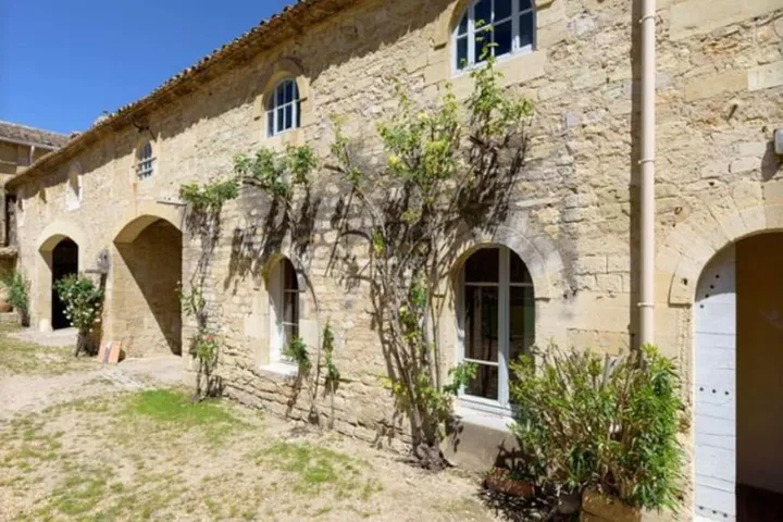 Apartamento de vacaciones para 8 personas, con terraza además de jardín y piscina - 1