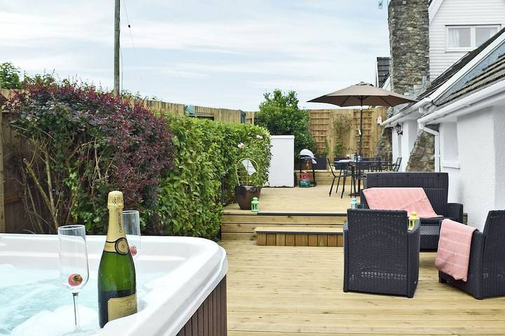 Cottage für 4 Personen, mit Garten und Whirlpool, mit Haustier - 1