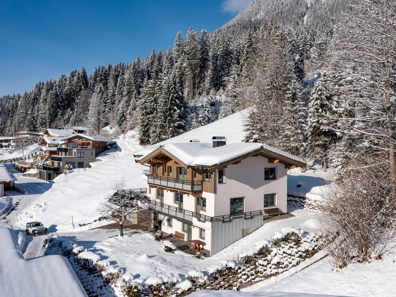 Ganze Wohnung, Idyllische Ferienwohnung, Garten und Bergblick in Sankt Jakob in Haus, Kitzbüheler Alpen