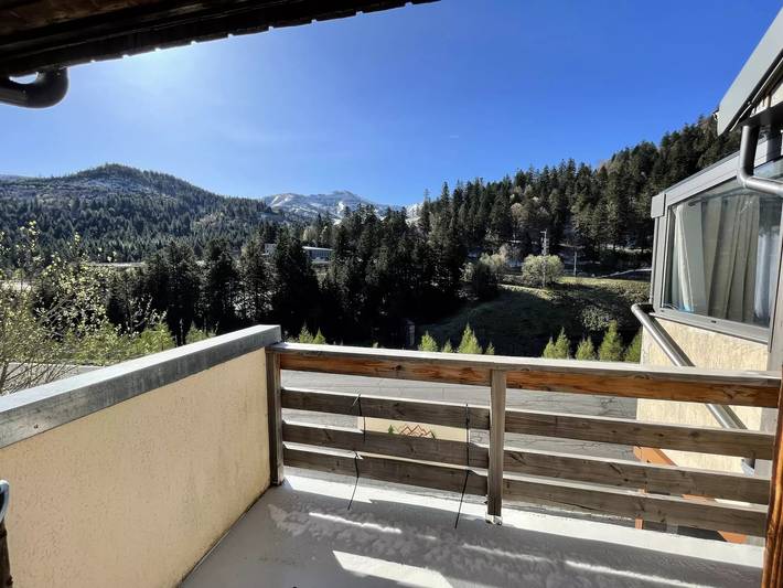 Gîte pour 8 personnes à Laveissière - 2