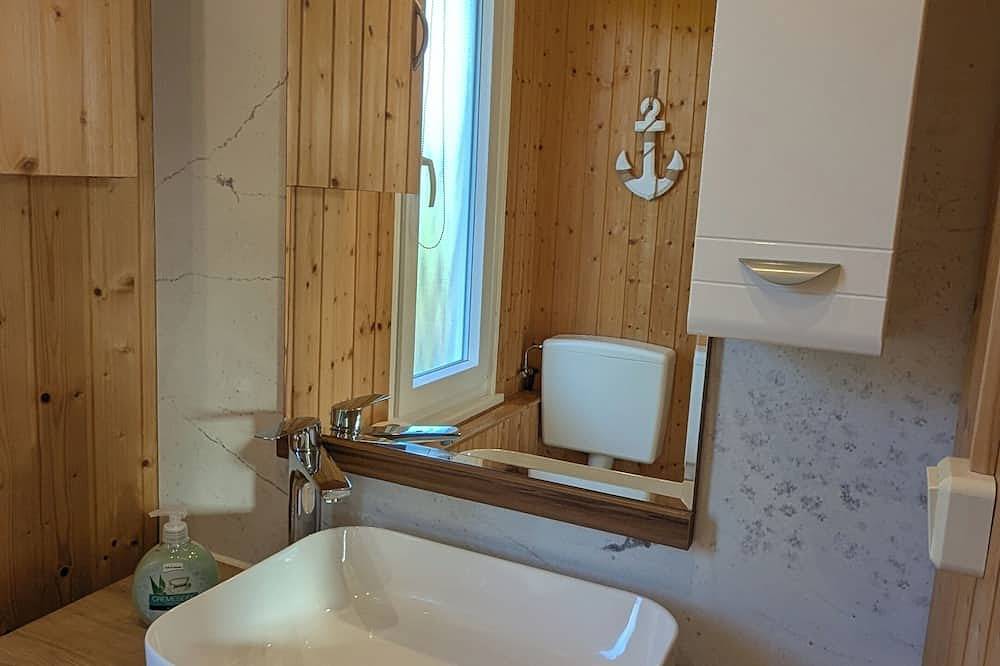 Ferienbungalow \"Am Wald\" am Zeulenrodaer Meer in Bungalowdorf Zadelsdorf, Zeulenroda-Triebes