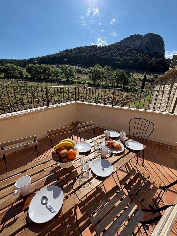 Location de vacances pour 16 personnes, avec piscine ainsi que terrasse et vue à Lafare - 4