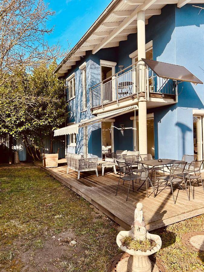 Theblue Oak Apartments in Europa-Park, Rust