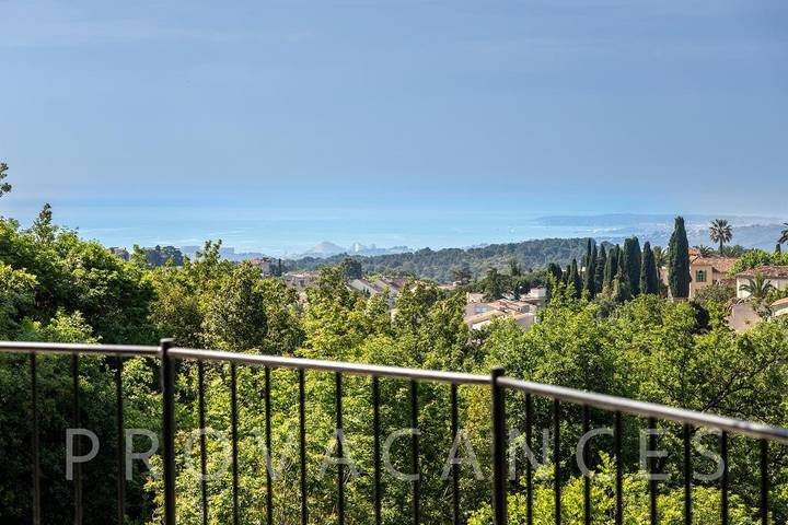 Ferienhaus für 10 Personen, mit Balkon/Terrasse und Pool, mit Haustier in Vence - 4