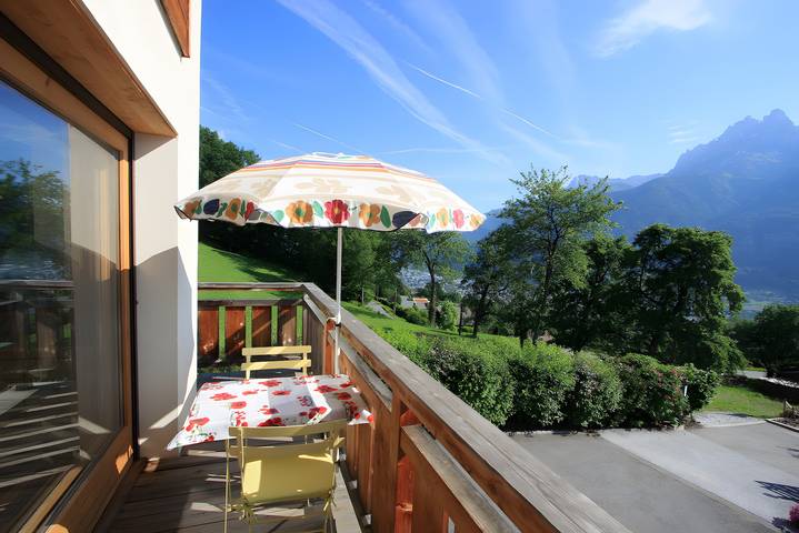 Appartement de vacances pour 4 personnes, avec Balcon et Vue sur le lac à Sallanches