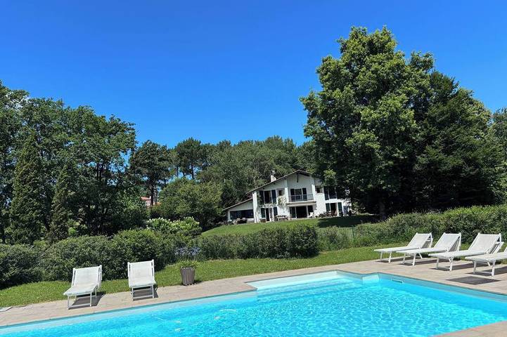 Casa de vacaciones para 10 personas, con jardín - 1