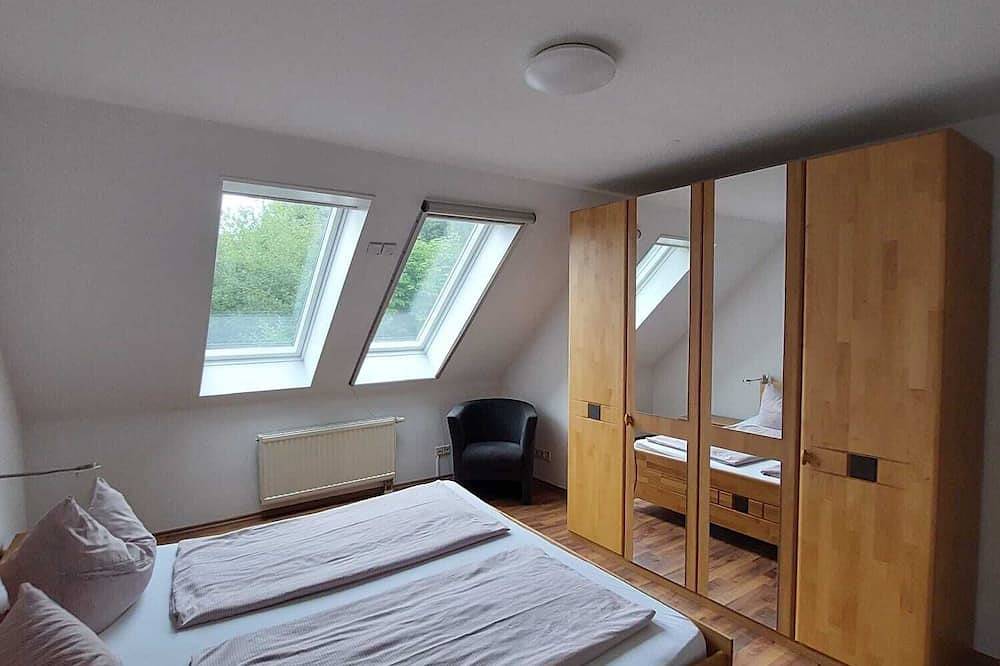 Ganze Wohnung, Gemütliches Apartment am Bodensee \"Harbour Apartments Höri\" Obergeschoss 2b in Moos, Untersee