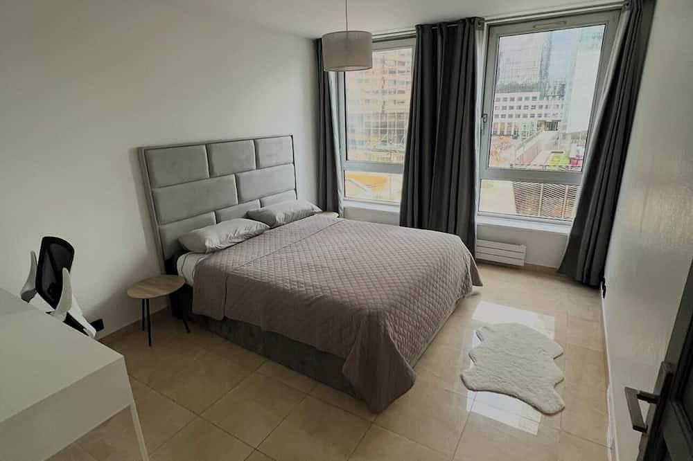 Ganze Wohnung, Paris La defense - Apartment 3 bedrooms in Courbevoie, Hauts-de-Seine