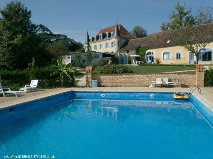 Vakantiehuis 10 personnes in Queyssac, Périgord Pourpre