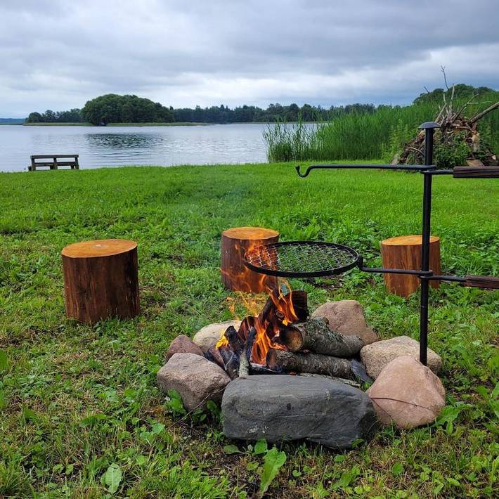 Camping voor 2 personen, with tuin and uitzicht as well as sauna and uitzicht op het meer in Letland