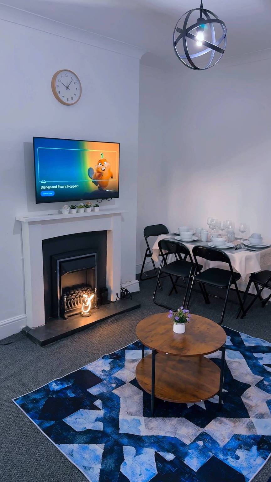 Ganze Wohnung, Geräumiges 3Br für 8 1G Wifi Kostenlose Parkplätze in Gateshead