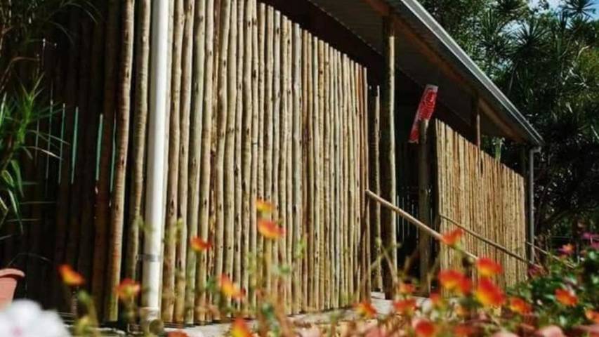 Casas e apartamentos de temporada para 5 pessoas, com vista e balcão, com animais de estimação em Toninhas Ubatuba