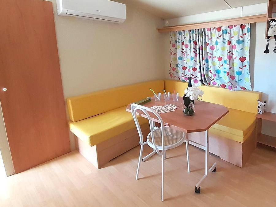 Camping Tikayan La Célestine - Mobilheim 6 personen - Colorado Eco - 2 Schlafzimmer - Klima - Tv in Alpes-de-Haute-Provence