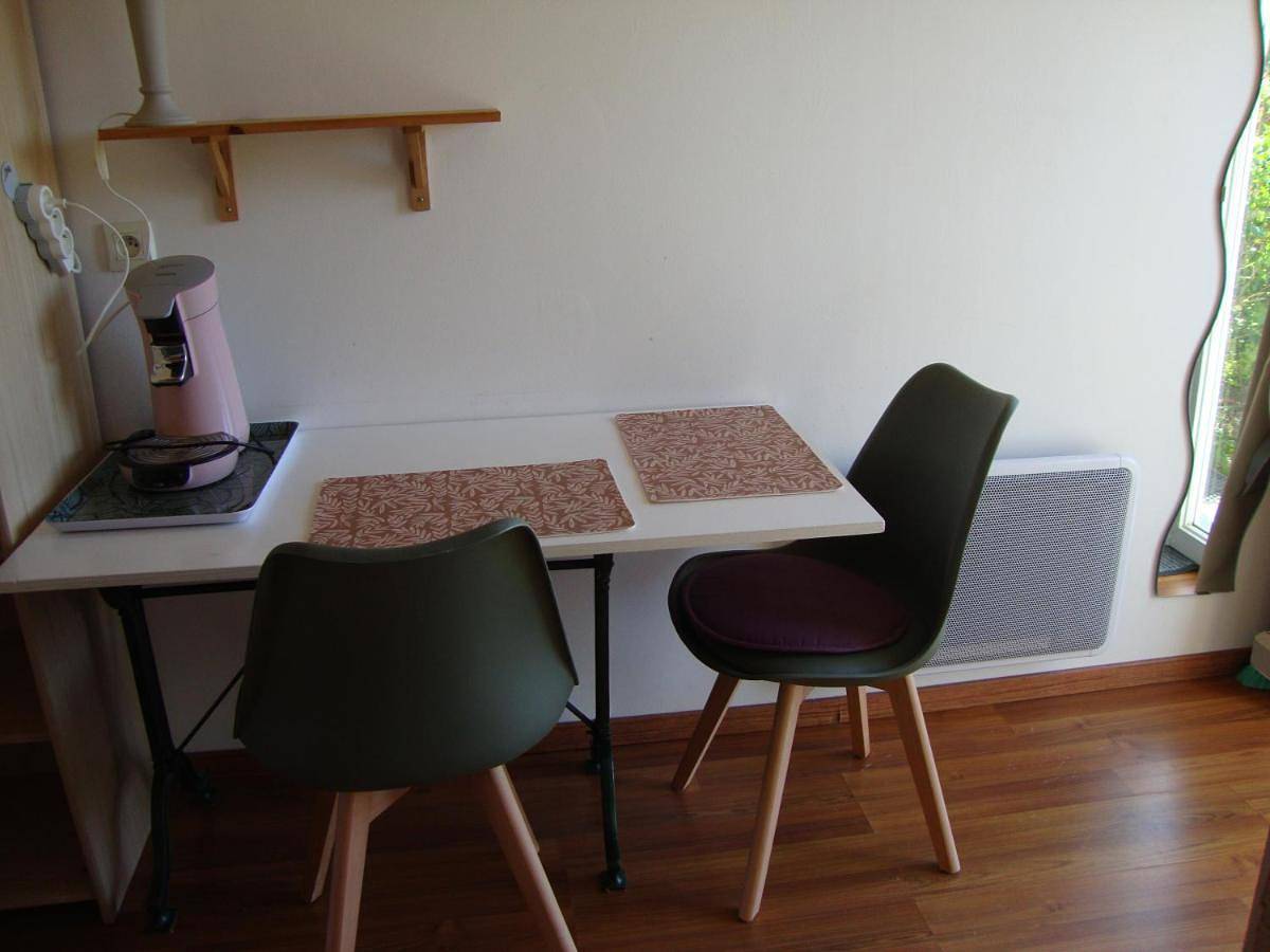 Appartement entier, Mer à pied Studio Vrai Lit Linge Fourni Jardin Vélos Bienvenus in Bretignolles-sur-Mer, Vallée de la Loire
