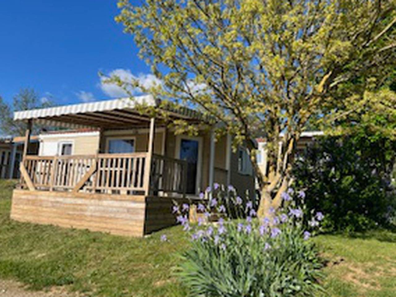 Chalet animaux Ok - 5 pers. in Saint-Georges-de-Luzençon, Parc naturel régional des Grands Causses