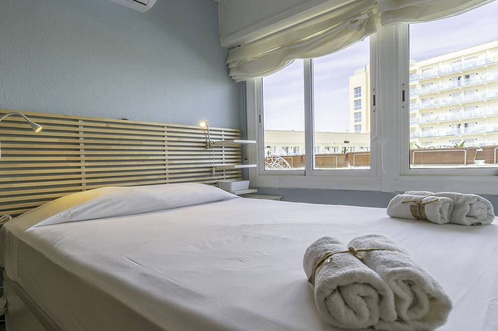 Geheel appartement, Homeholidaysrentals Singular - Costa Barcelona in Pineda de Mar, Costa del Maresme