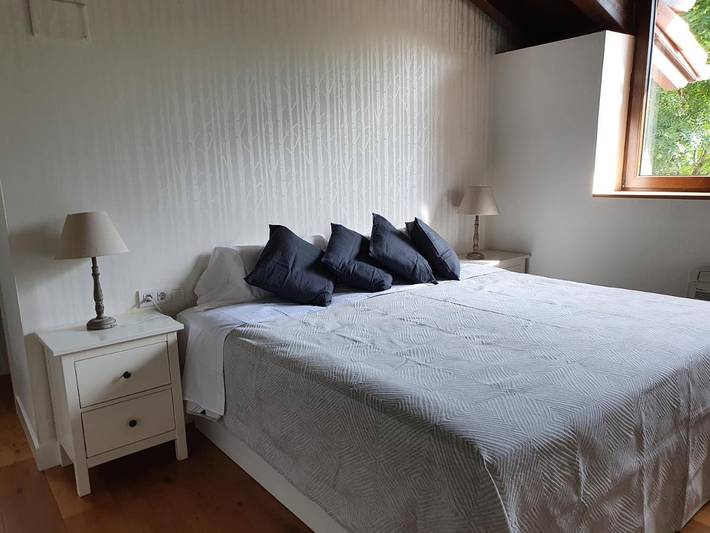 Chalet para 12 personas, con Balcón y Terraza además de Jardín y Piscina en Vizcaya - 4
