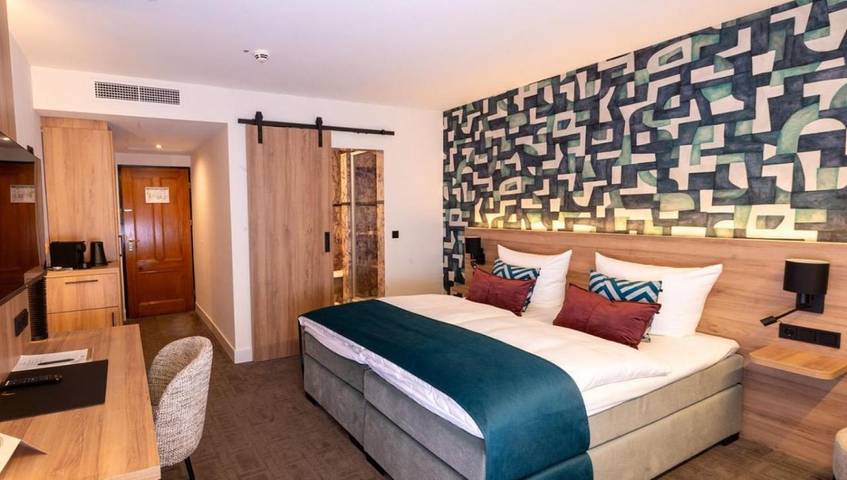 Hotel für 4 Personen, mit Balkon und Terrasse sowie Ausblick