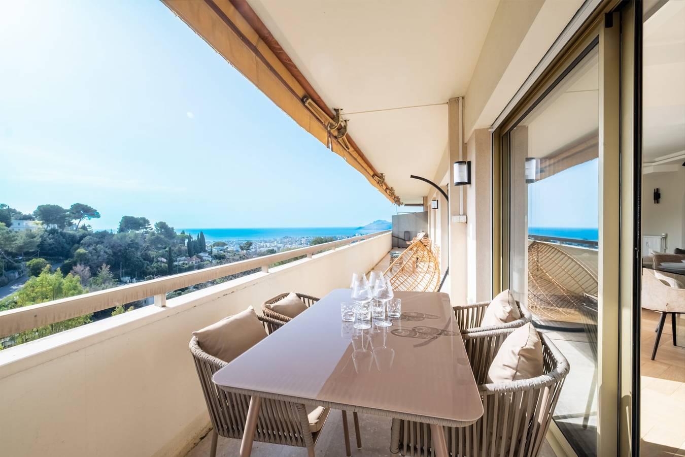 Apartamento entero, Terrasse vue Baie de Cannes - Welkeys in Le Cannet, Costa mediterránea (Francia)