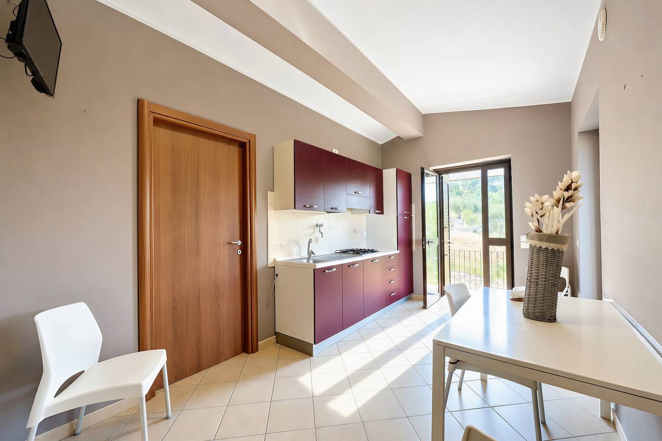 Ganze Wohnung, Casa Carrubo – Villa Mapa mit Meerblick, Wlan und Klimaanlage in Vieste, Gargano