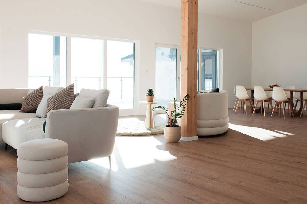 Ganze Wohnung, Hohenzollern Wellness Loft mit Panorama Sauna in Burladingen, Neckar-Alb
