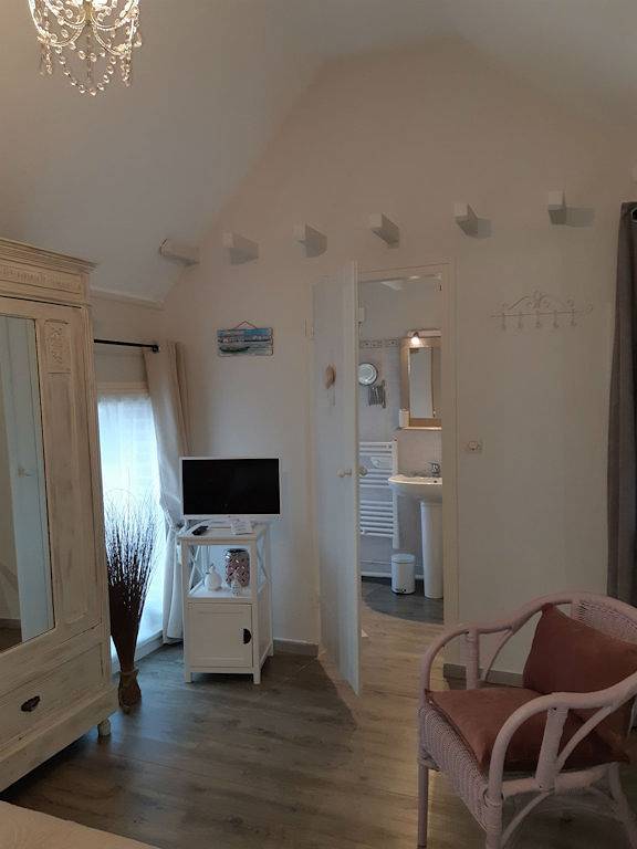 La Vieille Forge - Chambre Bois de Rose in Favières, Région d'Abbeville