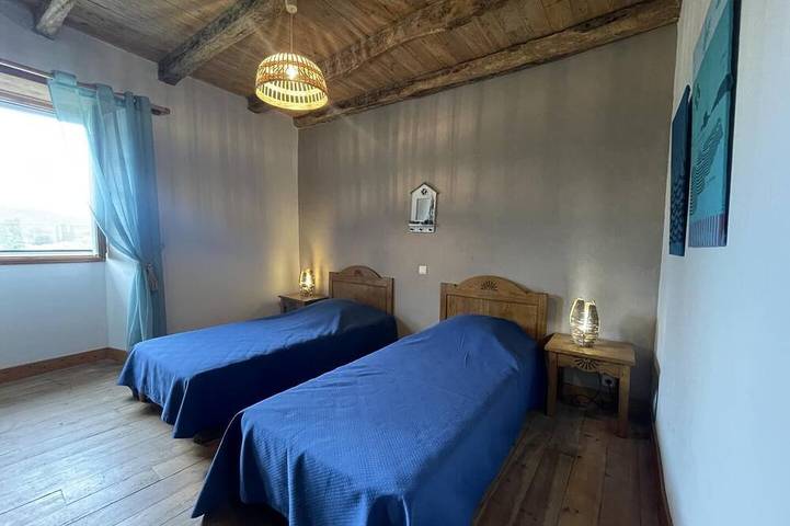 Location de vacances pour 8 personnes, avec jacuzzi ainsi que jardin et balcon à Saint-Étienne-de-Baïgorry - 4