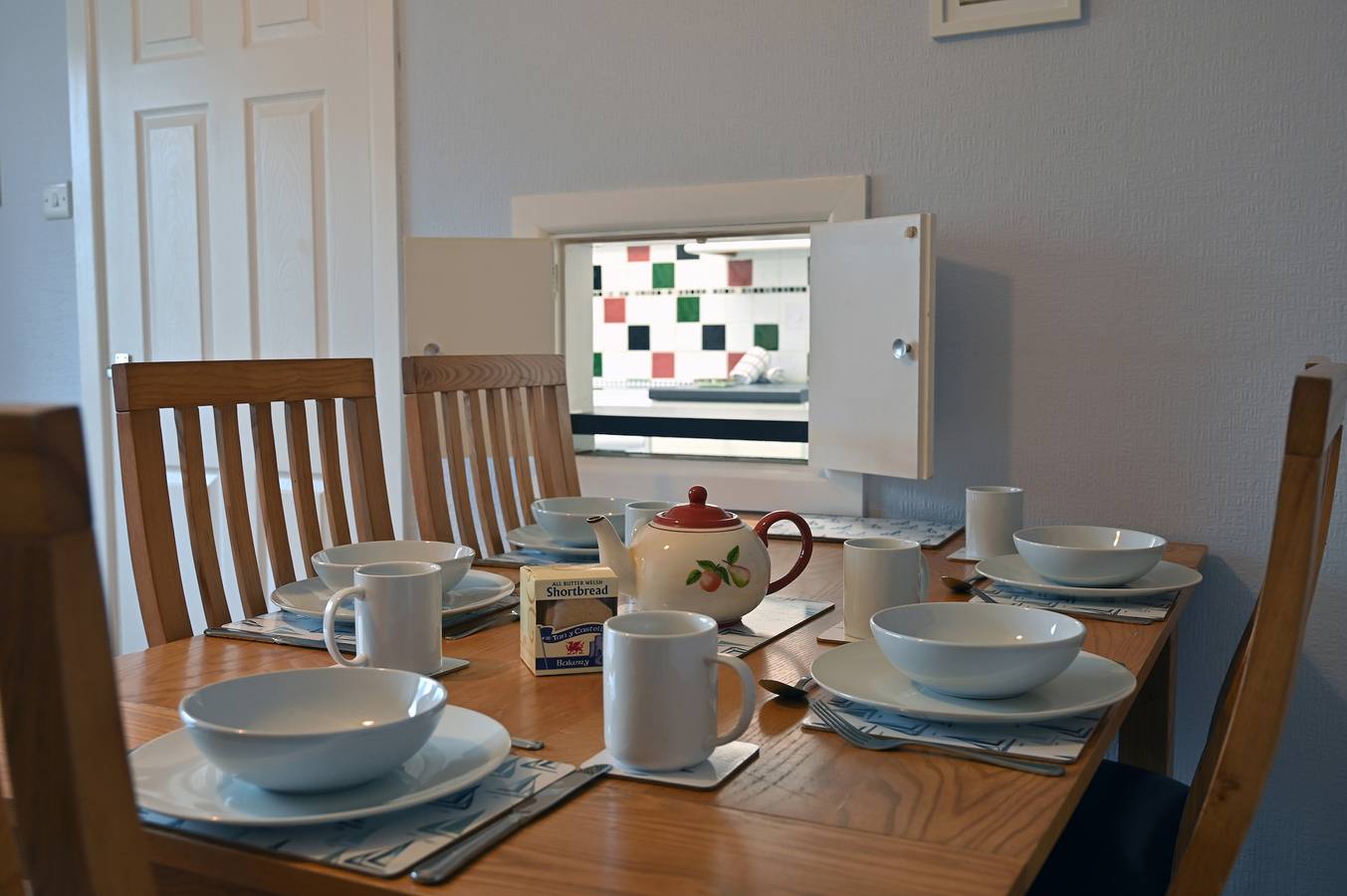 Heddfan - Near to Beach, Pet Friendly in Saundersfoot, Pembrokeshire