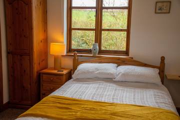 Chalet for 6 People in Devon, South West England, Photo 1