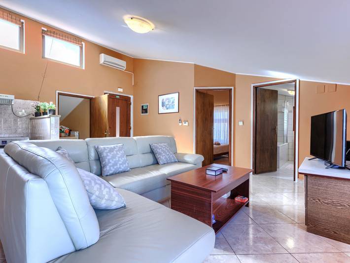 Ferienwohnung für 4 Personen, mit Balkon und Garten in Banjole - 4