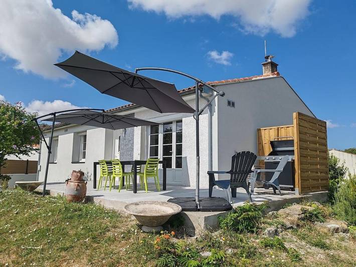 Location de vacances pour 7 personnes, avec terrasse et jardin à Dompierre-sur-Mer - 3