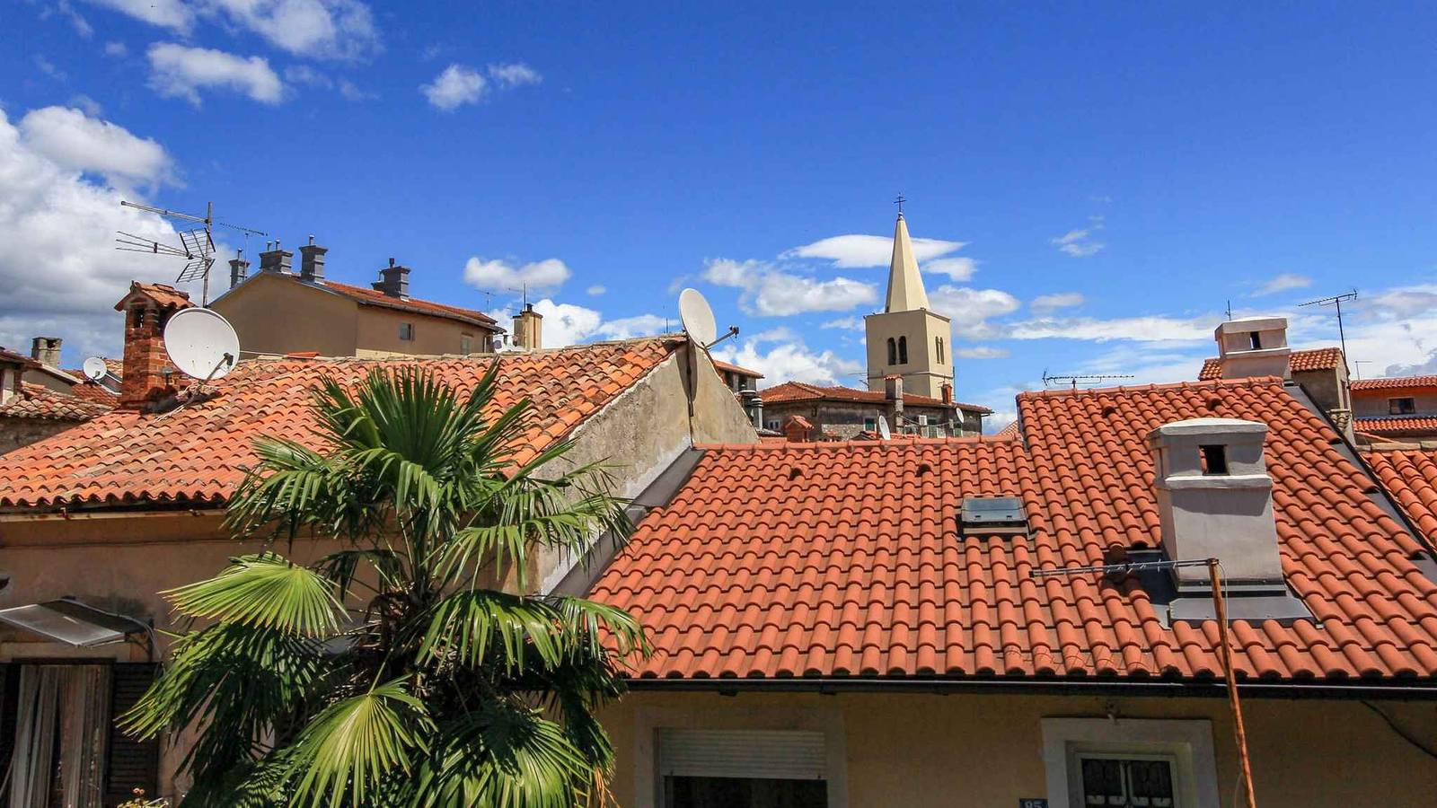 Ganze Ferienwohnung, Ferienwohnung mit Klimaanlage, direkt in der Altstadt in Lovran, Opatija Riviera