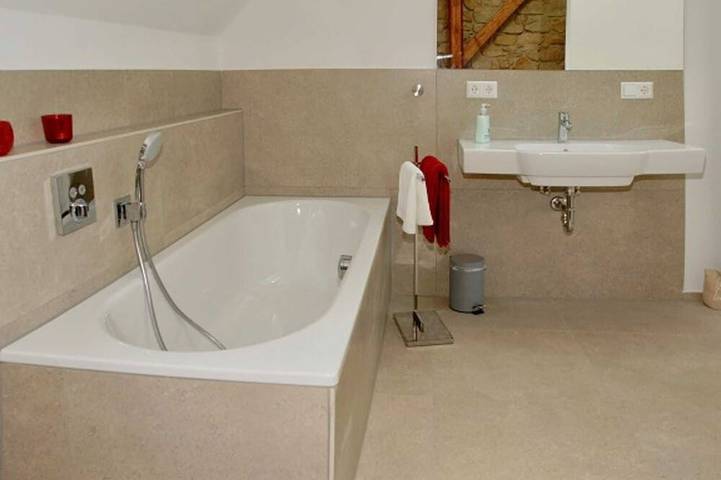 Ferienwohnung für 5 Personen, mit Balkon und Garten in Breisach am Rhein - 3