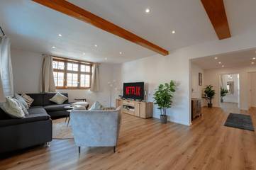 Ferienwohnung für 6 Personen, mit Ausblick und Garten, mit Haustier in Sinsheim