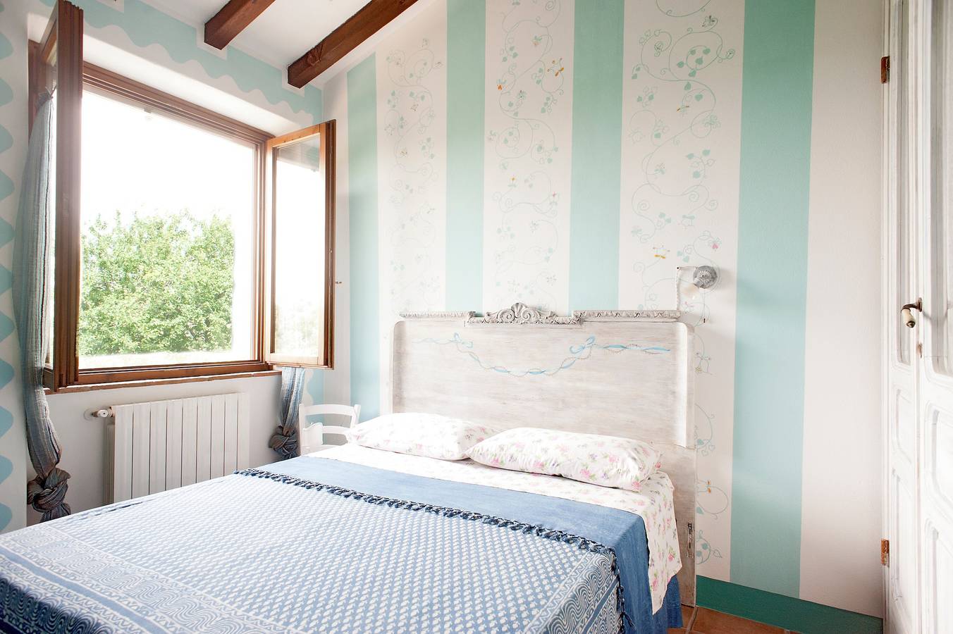 Casa Vacanze 'Mare Colline Città D'Arte' con Giardino Privato in Rosignano Marittimo, Costa degli Etruschi
