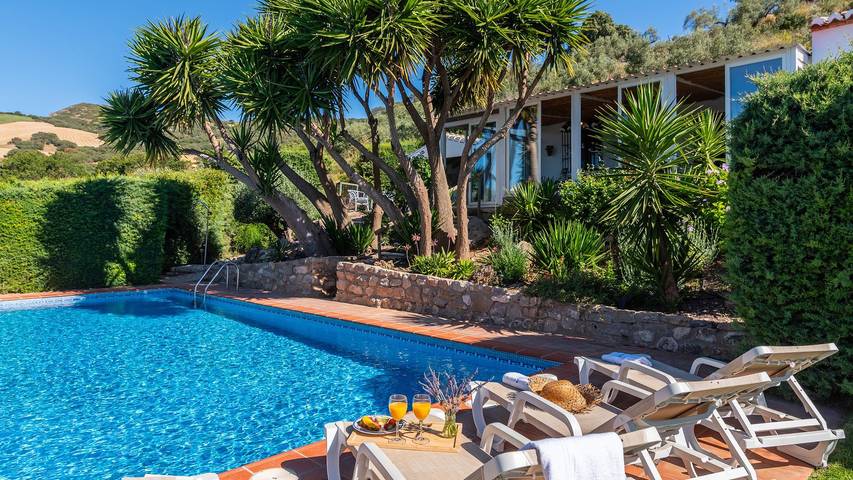 Chalet para 4 personas, con balcón/terraza, Se admiten mascotas en Antequera - 2