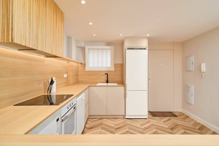 Appartement entier, Appartement 'Mediterraneo' avec vue sur la mer, Wi-Fi et climatisation in La Herradura, Almuñecar