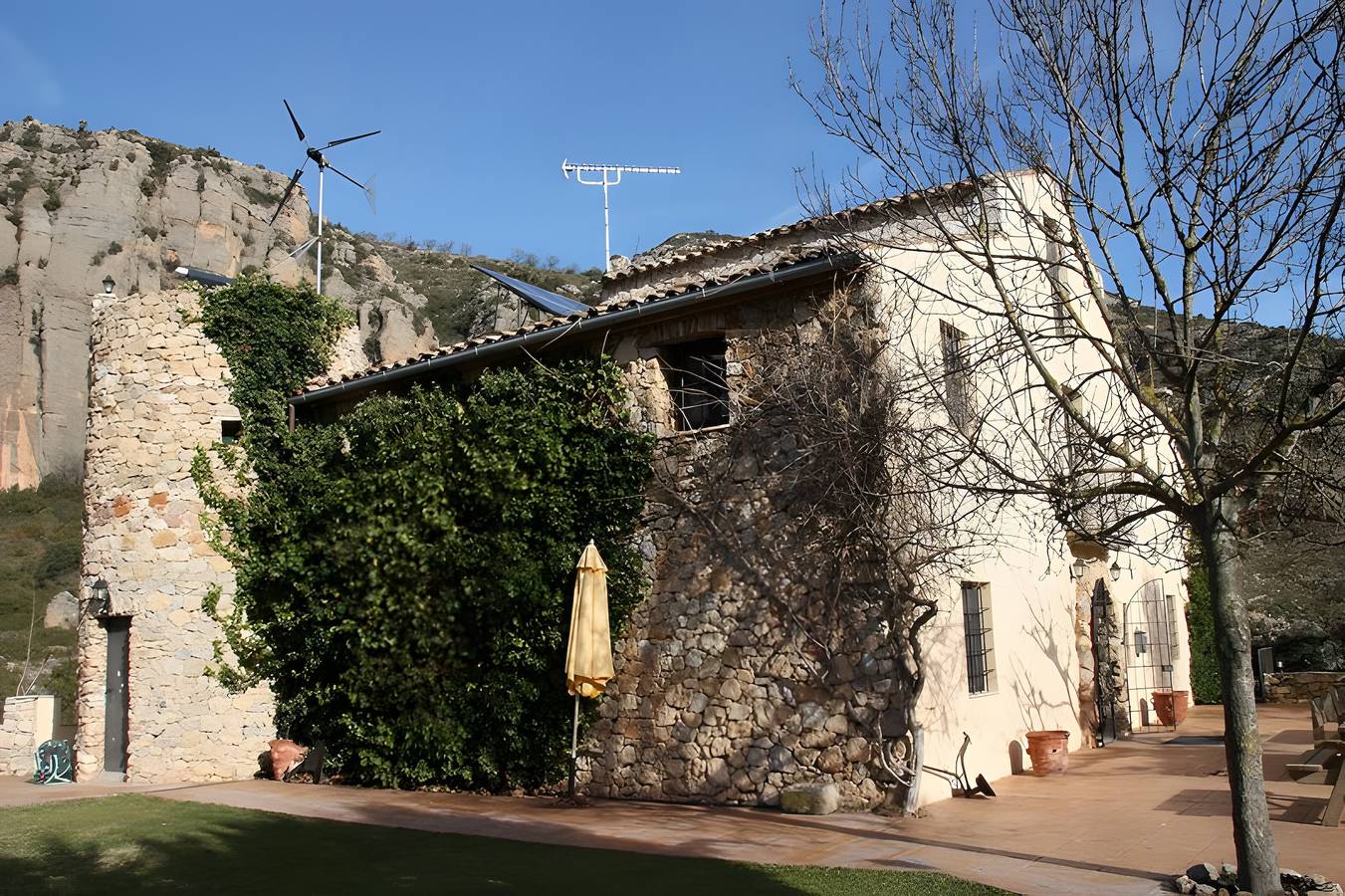 Casa Rural Can Sisquet: Bergblick, privater Pool & Wlan in Camarasa, Noguera