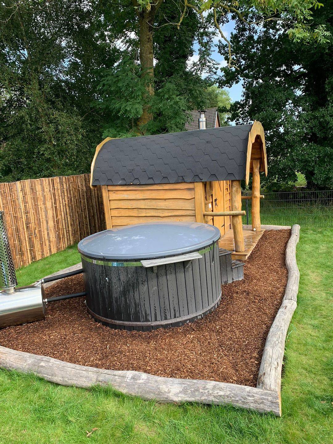 Haus Küstenliebe, Neues Ferienhaus mit riesem Garten und Sauna und Pool in Sehestedt (Jade), Jade