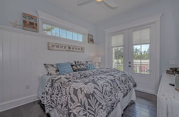 Vacation rental for 10 people, with hot tub and yard in Anna Maria (FL)